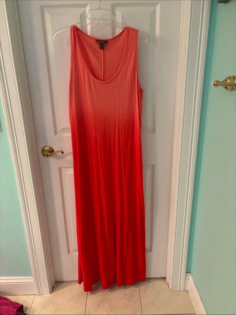 Sleeveless coral Ombre Maxi Dress - Unknown Brand